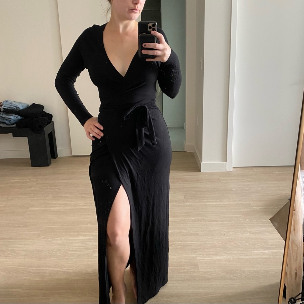 Aritzia - Babaton Long Sleeve Maxi Wrap Dress, Black, Size Small